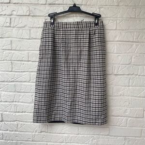 Sag Harbor Womens Wool Blend Black and White Houndstooth Pencil Skirt Vintage